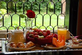 Hotel Pensione Accademia Villa Maravege