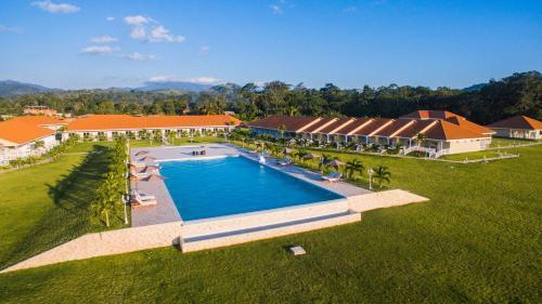 Hotel Bella Terra Laguna Azul Resort & Spa