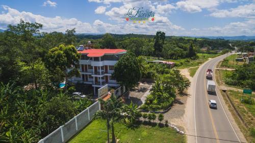 Albergue La Floresta Tarapoto Hostal