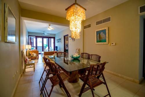 Pelican Apartment