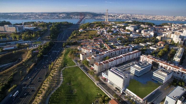 Hotel Mercure Lisboa Almada