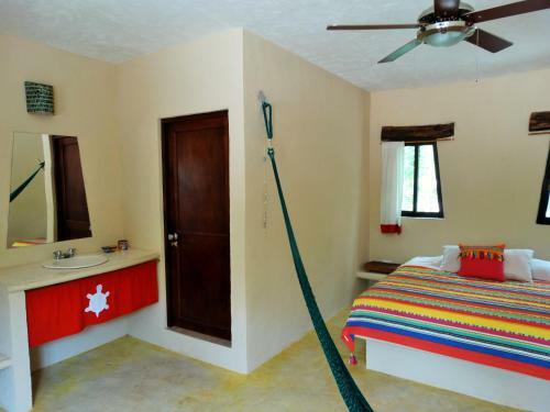 Lodge Pueblito Selva Chemuyil