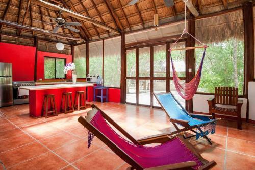 Lodge Pueblito Selva Chemuyil