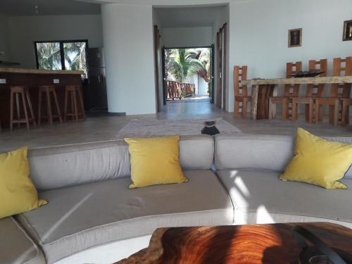 Playaakun Eco-lux Villa