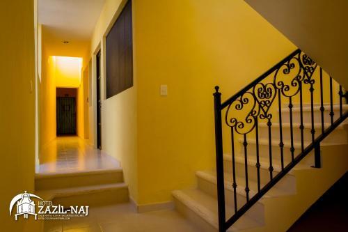 Hotel Zazil-naj