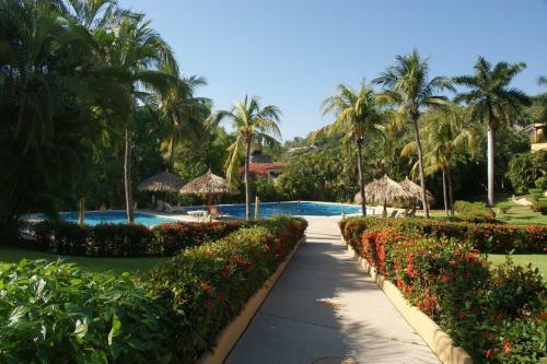 Apartamento Villas Del Sol - 2 Bdrm Condo On La Ropa Beach