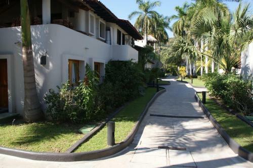 Apartamento Villas Del Sol - 2 Bdrm Condo On La Ropa Beach