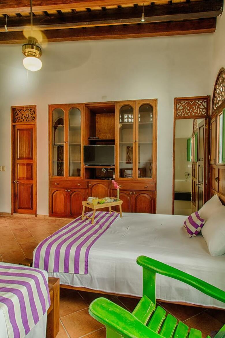 Casa D'remedios La Bella Hotel Boutique