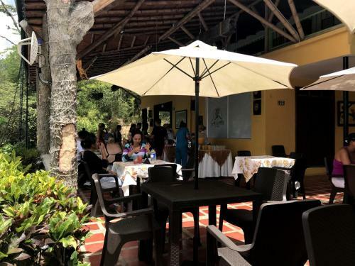 Las Grutas Eco Hotel