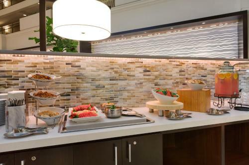 Hotel Embassy Suites By Hilton Anaheim-orange