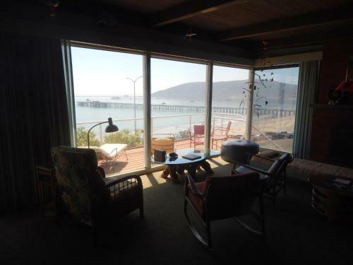 196 Front Street One-bedroom Holiday Home