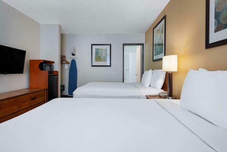 Hotel Days Inn Encinitas- Legoland Moonlight Beach