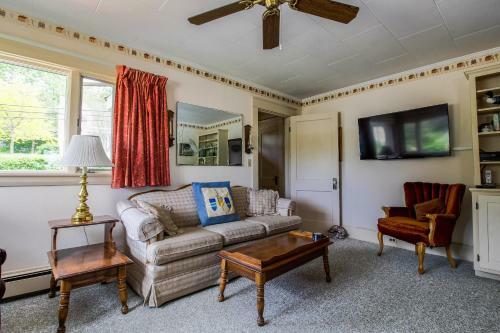 Seaside Bungalow