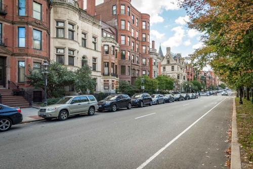 Back Bay Apartments Near Fenway Park