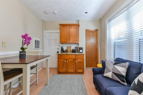 Apartamento One-bedroom, One-bath Apt In Historic North End