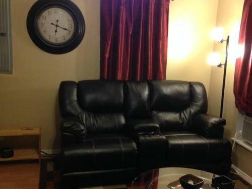 Lewis & Pearl Vacation Apartment A