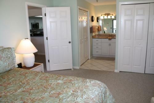 Apartamento Gulf Drive Two-bedroom Condo Unit D