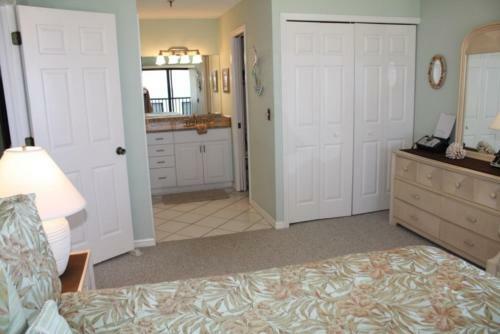 Apartamento Gulf Drive Two-bedroom Condo Unit D