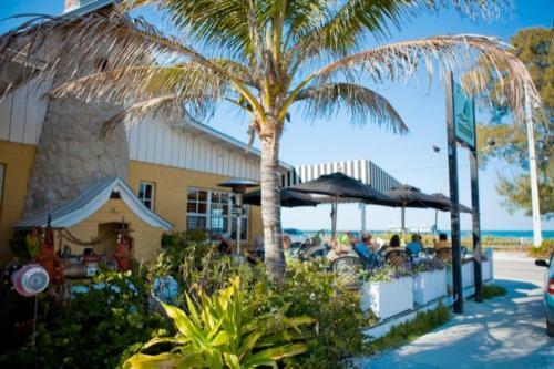 Apartamento Gulf Drive Two-bedroom Condo Unit D