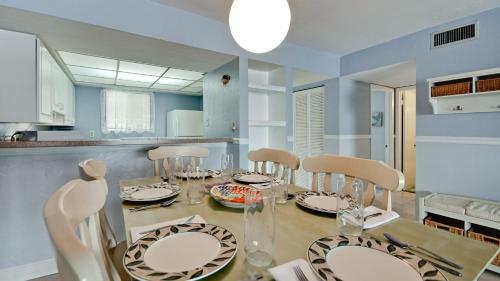 Apartamento Runaway Bay 242 - 1418878 Condo