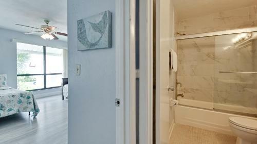 Apartamento Runaway Bay 242 - 1418878 Condo