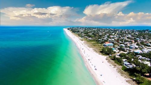 Apartamento Runaway Bay 242 - 1418878 Condo