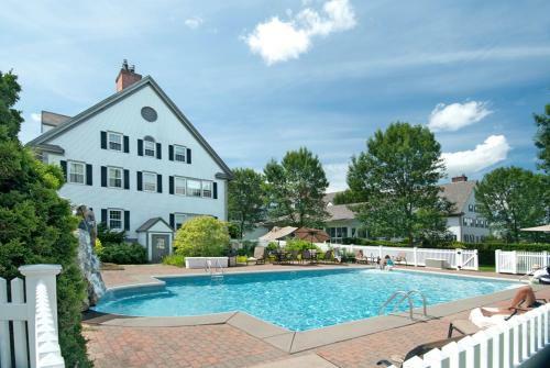 Hotel The Essex Resort