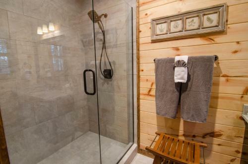 Highland Ridge Broken Bow Cabin