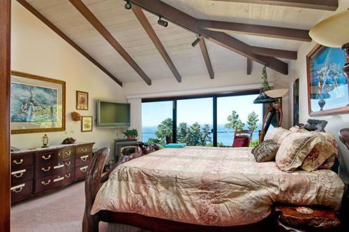 The Last Resort - Four Bedroom Home - 3123