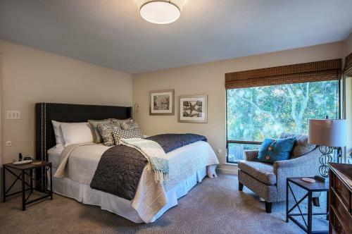 Perfect Landing - Two Bedroom Home - 3689