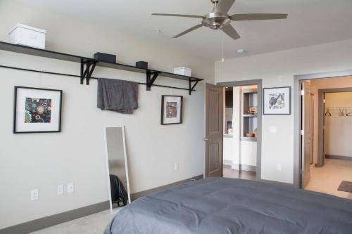 425-trade-632 Apartment