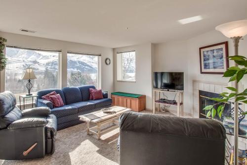 Park Pointe: Chardonnay Chalet (b101)
