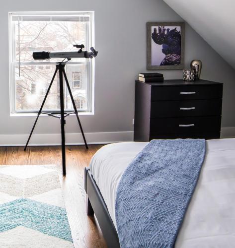 Apartamento Three-bedroom On W Barry Avenue Apt 2f