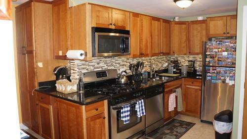 Apartamento Cozy 2 Bed / 2 Bath In Lincoln Park