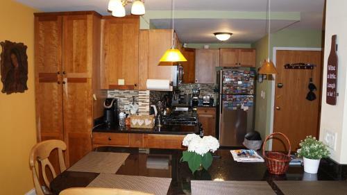 Apartamento Cozy 2 Bed / 2 Bath In Lincoln Park