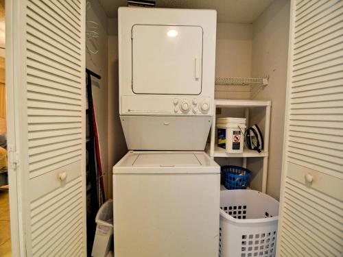 Apartamento Surfside Condos 202
