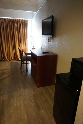 Hotel Rodeway Inn