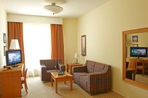 Hotel Golden Tulip