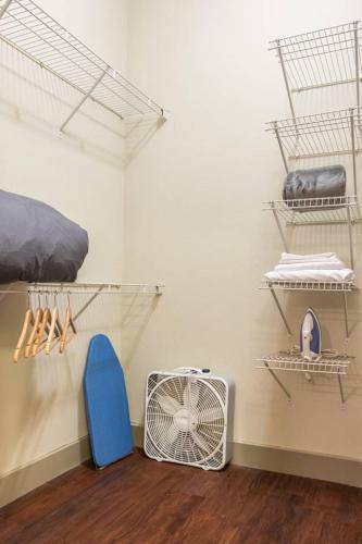 Apartamento Contemporary 1br | Arts + Dining + Shopping