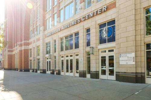 Apartamento Relax & Unwind In Spacious 1br W/ Parking