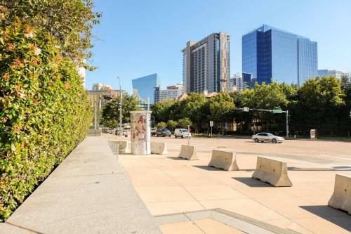 Apartamento Relax & Unwind In Spacious 1br W/ Parking
