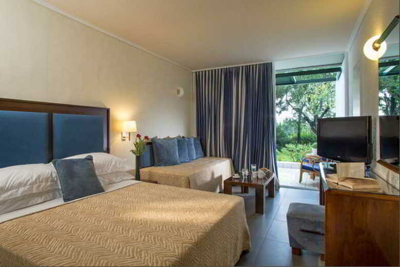 Hotel Kontokali Bay