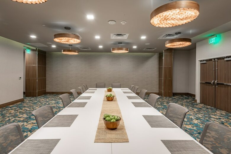 Hotel Element Dallas Downtown East