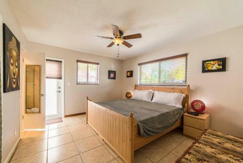 Palms On 7 - Cottage 1!