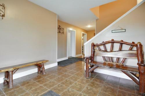 Wolverton Heights Ten-bedroom Chalet