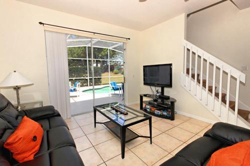Oxford 410 Apartment
