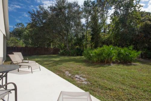 Carole's Thousand Oaks Villa - Four Bedroom Home