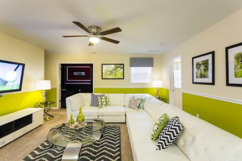 Champions Gate - Eight Bedroom Villa - Cg025