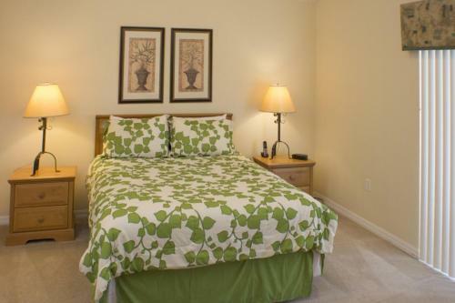 Mark's Sunrise Lakes Villa - Four Bedroom Home