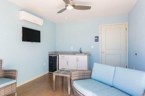 Champions Gate - Eight Bedroom Villa - Cg015